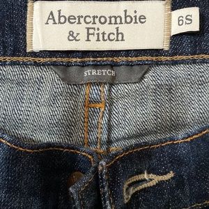 Size 6  SHORT Abercrombie & Fitch Madison Fit